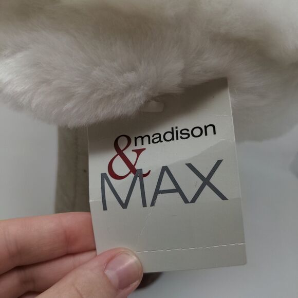 Madison & Max Womens Vegan Fur Hat White Ivory OSFM Poly Blend W/Tags - Picture 8 of 11